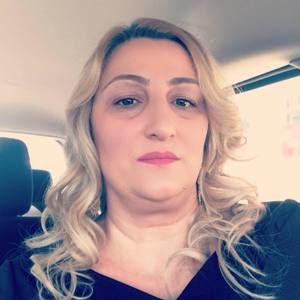 Meet your Posher, Sabina